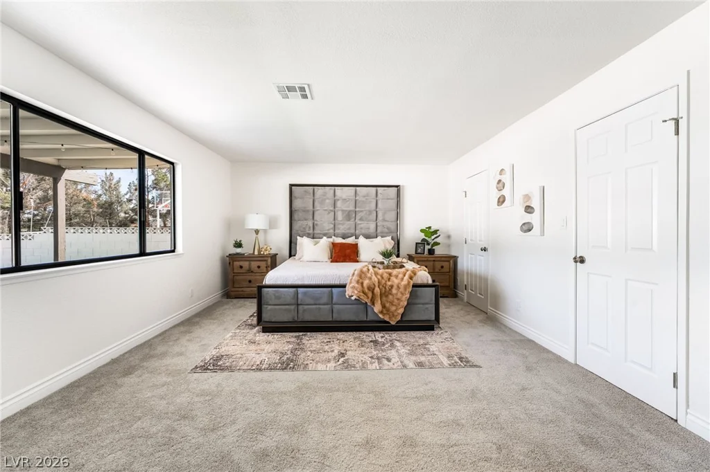 5574 Mojave, Las Vegas, NV 89120