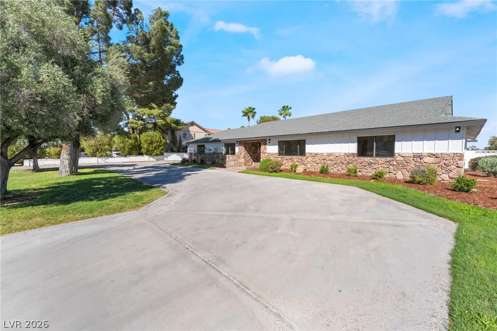5574 Mojave, Las Vegas, NV 89120