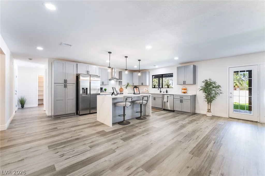 5574 Mojave, Las Vegas, NV 89120