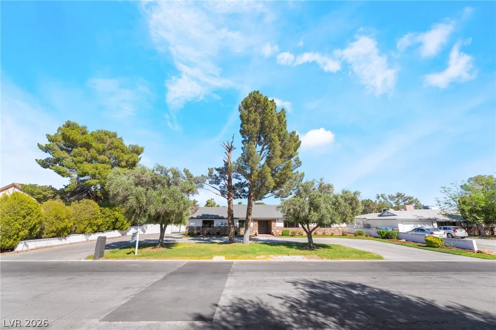 5574 Mojave, Las Vegas, NV 89120