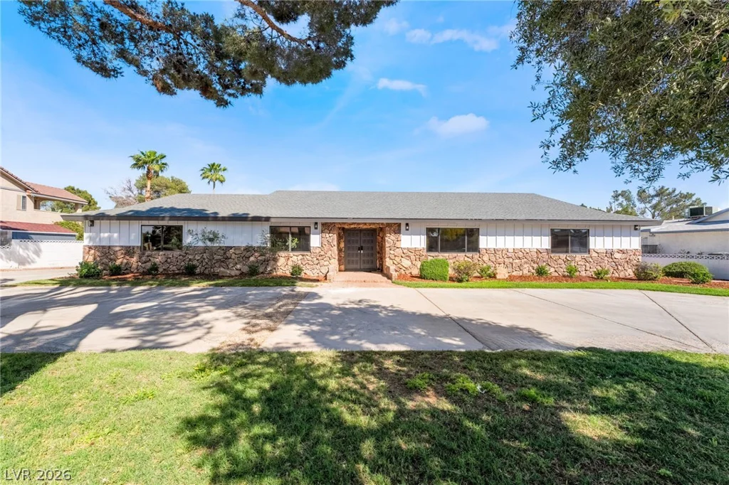 5574 Mojave, Las Vegas, NV 89120