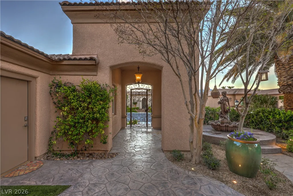 4740 Riva De Romanza, Las Vegas, NV 89135