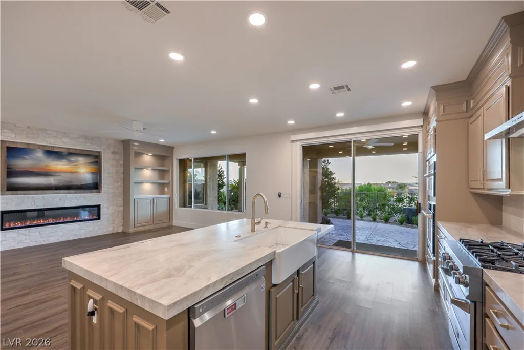 4740 Riva De Romanza, Las Vegas, NV 89135