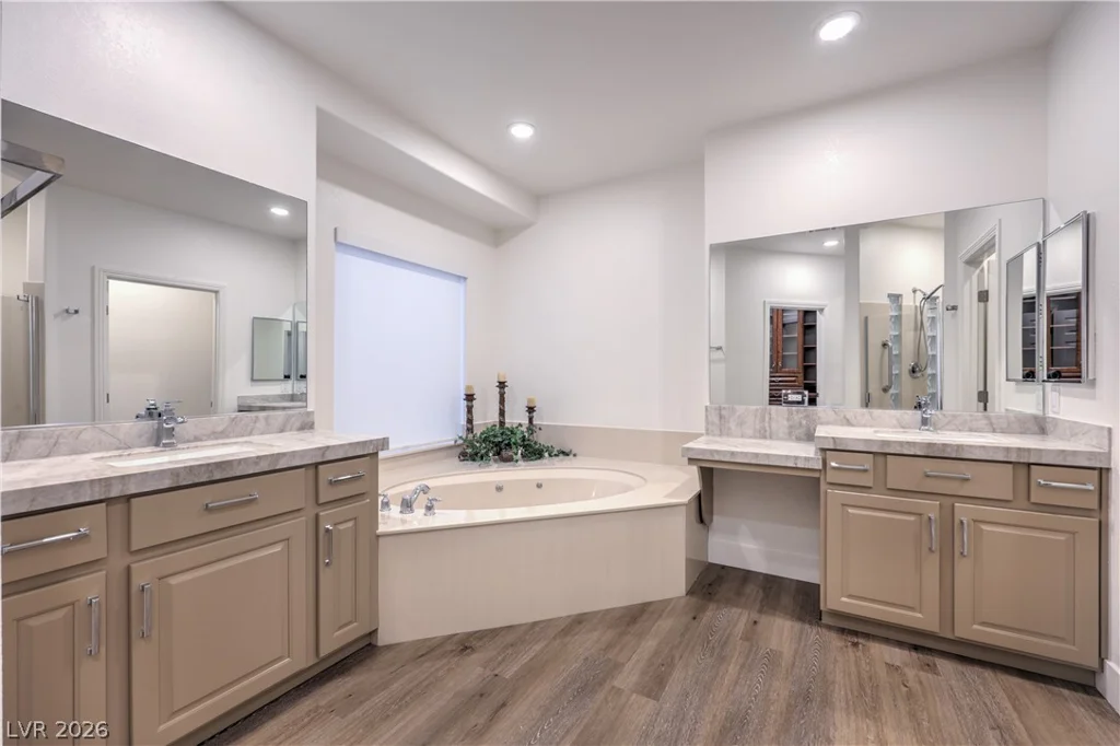 4740 Riva De Romanza, Las Vegas, NV 89135