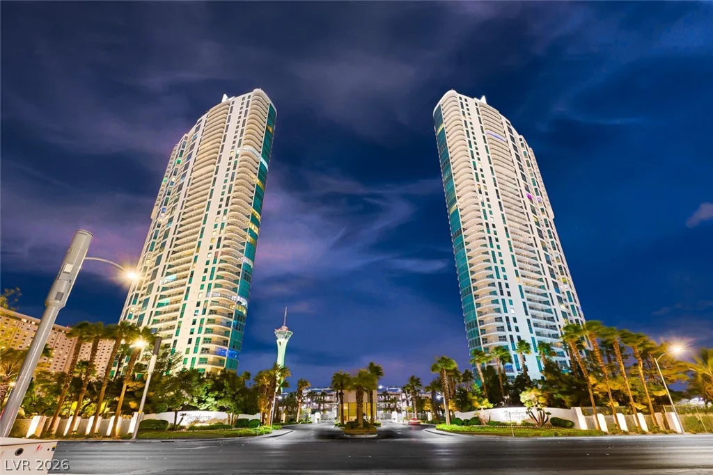 322 Karen, Las Vegas, NV 89109