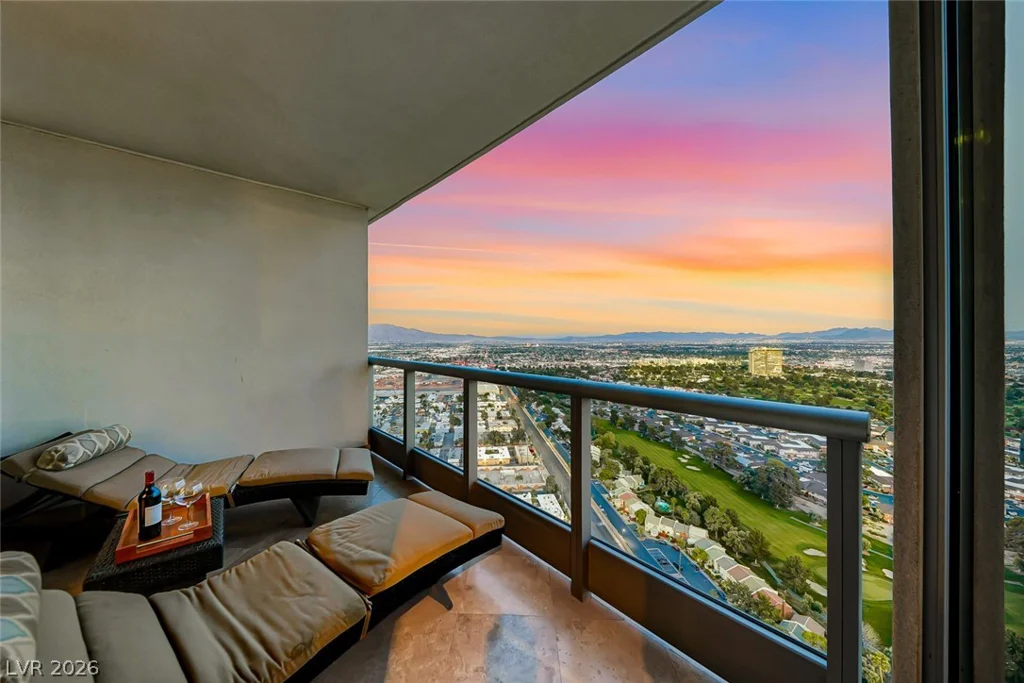 322 Karen, Las Vegas, NV 89109