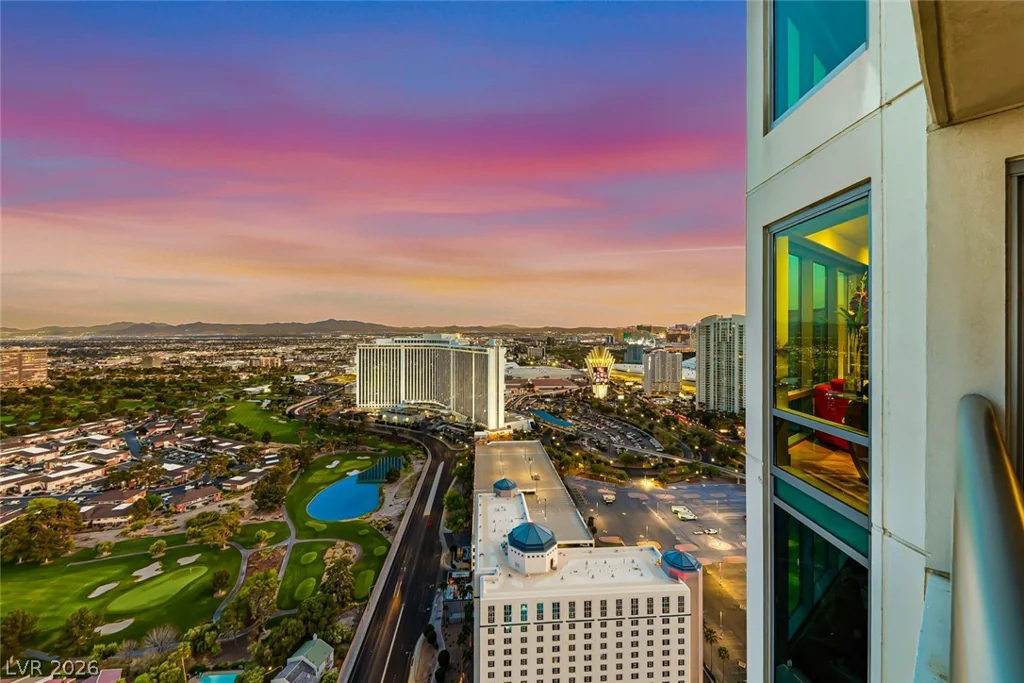 322 Karen, Las Vegas, NV 89109