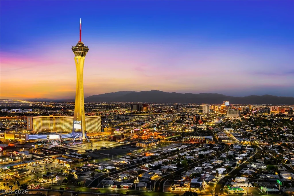 322 Karen, Las Vegas, NV 89109