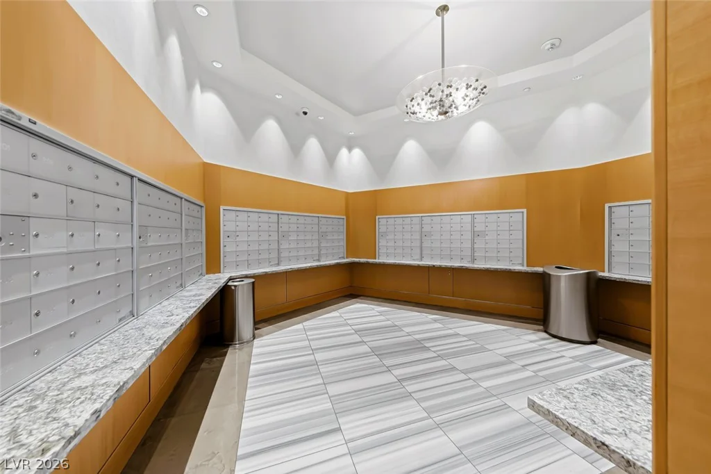 322 Karen, Las Vegas, NV 89109