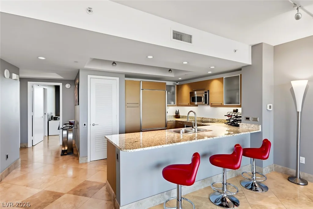 322 Karen, Las Vegas, NV 89109