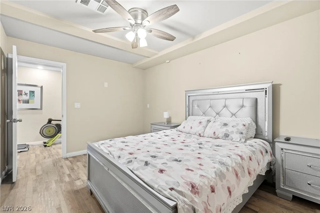 8565 Silver Coast, Las Vegas, NV 89139