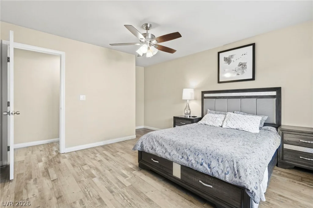 8565 Silver Coast, Las Vegas, NV 89139