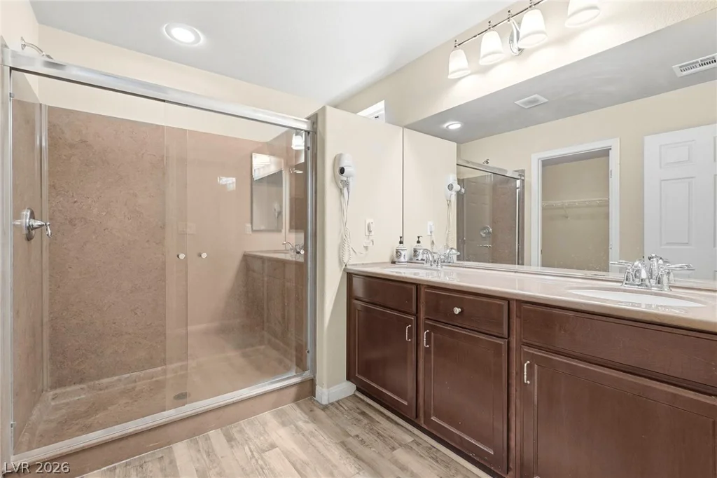 8565 Silver Coast, Las Vegas, NV 89139