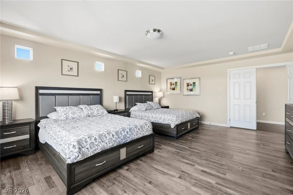 8565 Silver Coast, Las Vegas, NV 89139