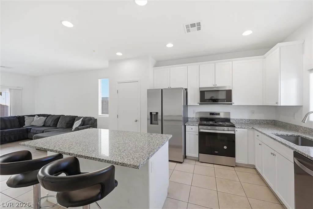1811 Lincoln, Las Vegas, NV 89115