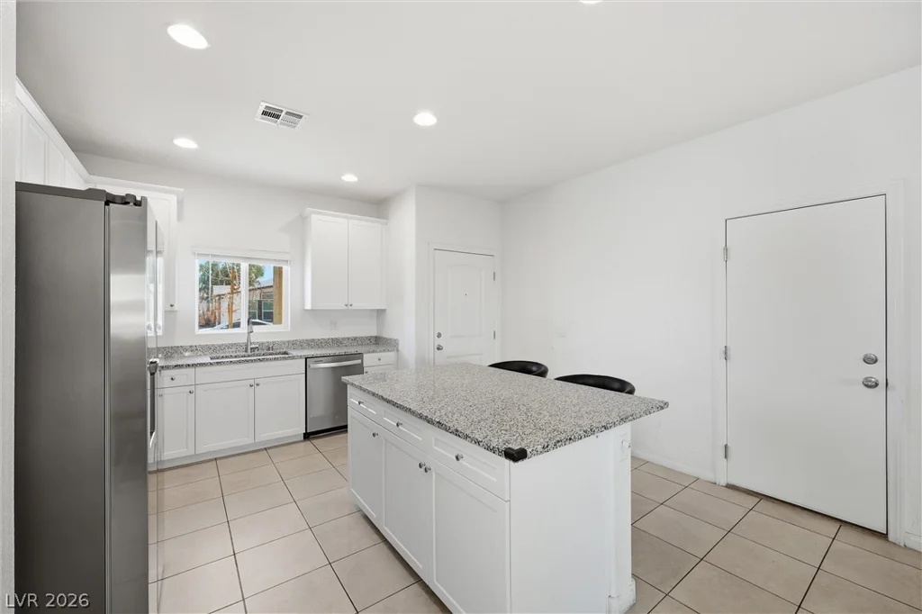 1811 Lincoln, Las Vegas, NV 89115