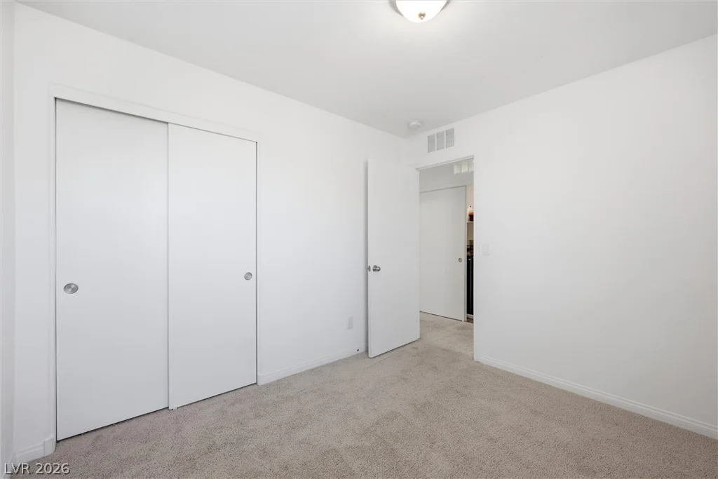 1811 Lincoln, Las Vegas, NV 89115