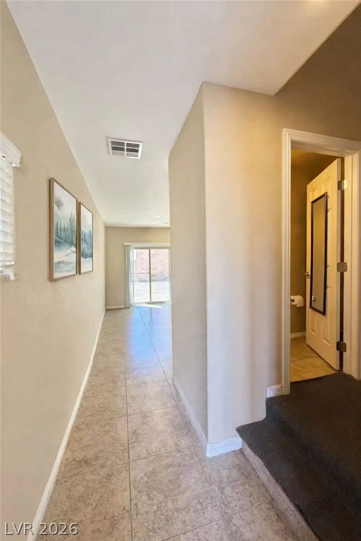 8441 Spirit Vale, Las Vegas, NV 89117