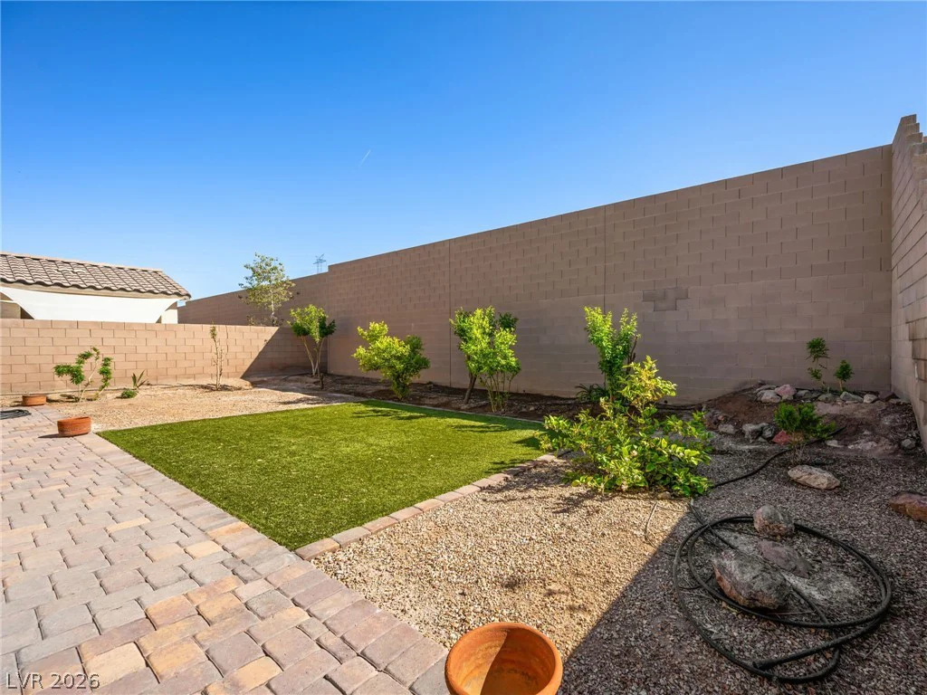 975 Twilight Glow, Henderson, NV 89015