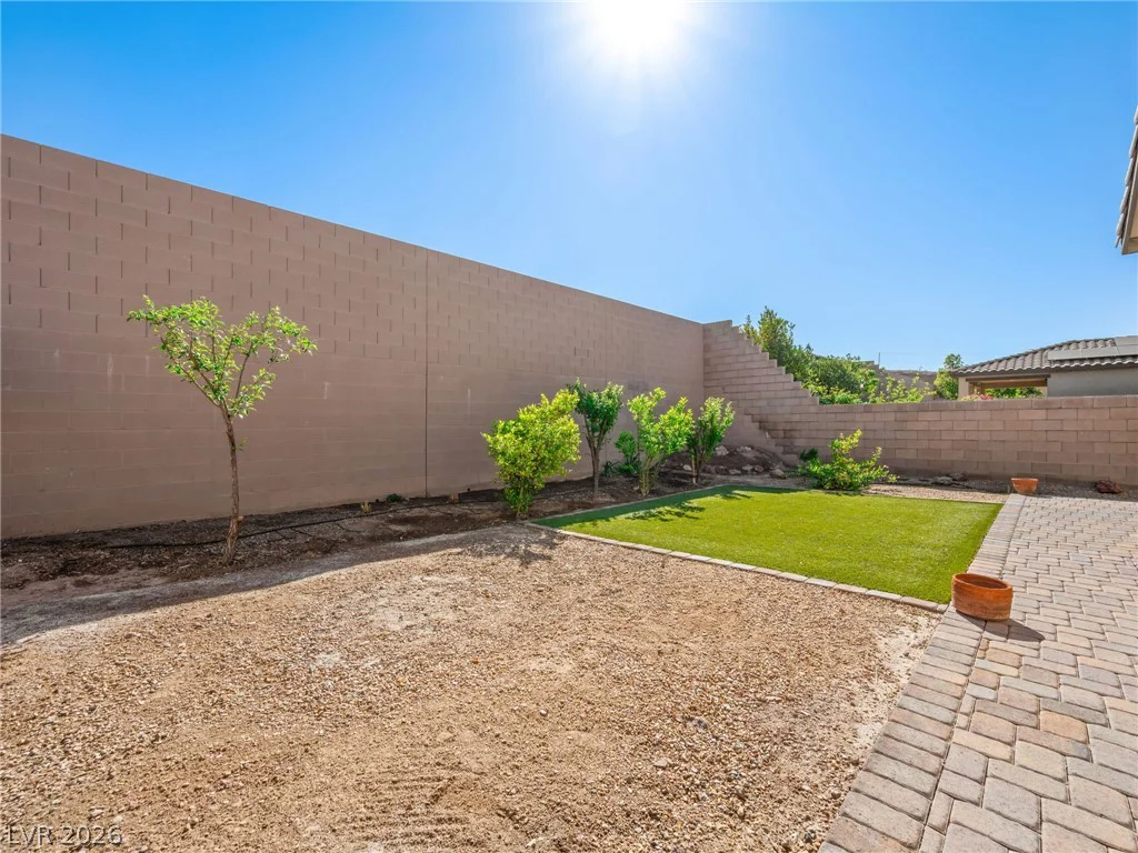 975 Twilight Glow, Henderson, NV 89015