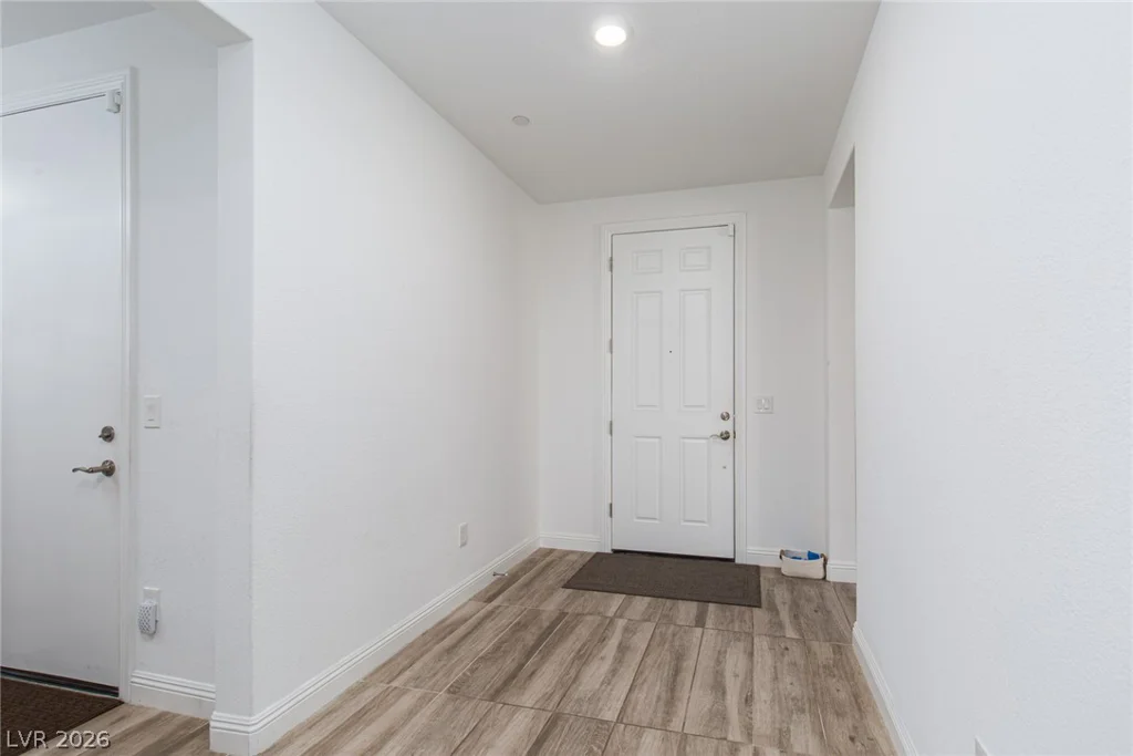 10935 Gardenova, Las Vegas, NV 89166