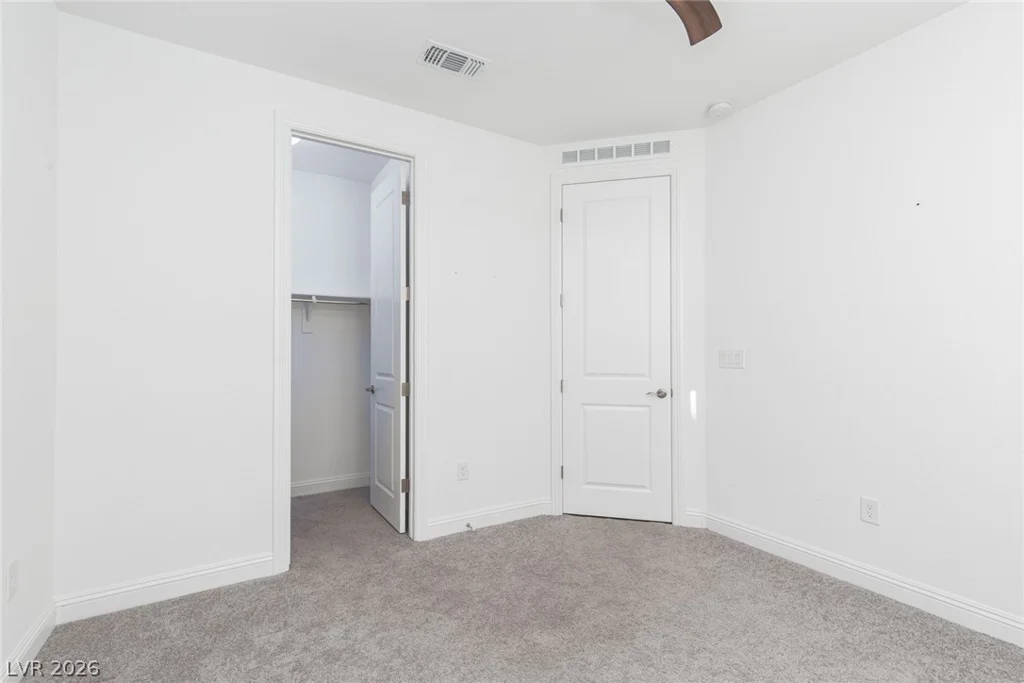 10935 Gardenova, Las Vegas, NV 89166