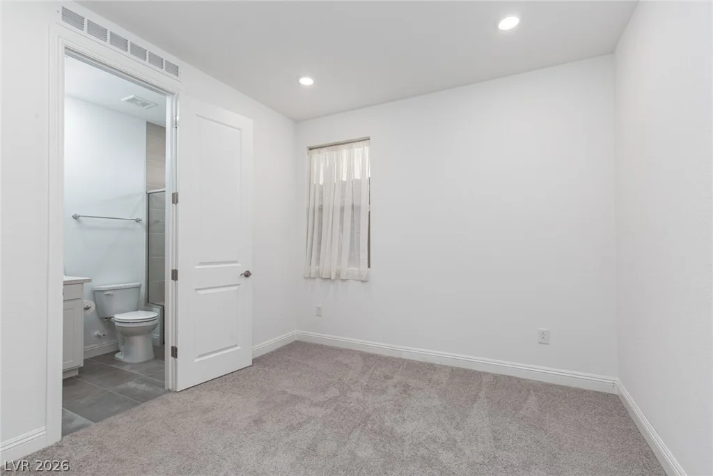10935 Gardenova, Las Vegas, NV 89166