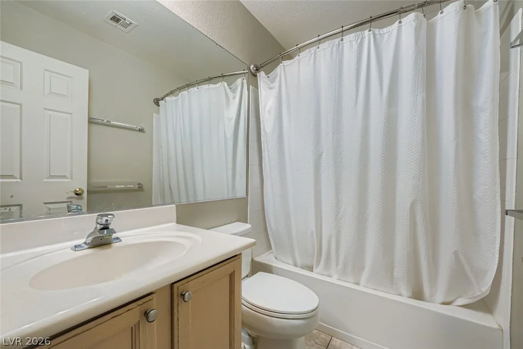 10247 Amber Hue, Las Vegas, NV 89144