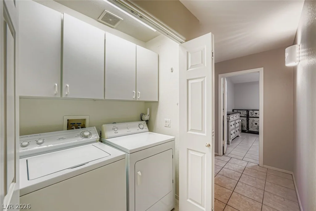 10247 Amber Hue, Las Vegas, NV 89144