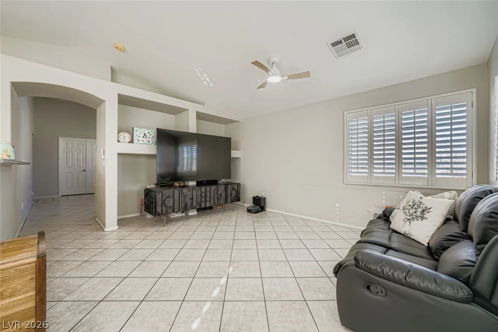 10247 Amber Hue, Las Vegas, NV 89144