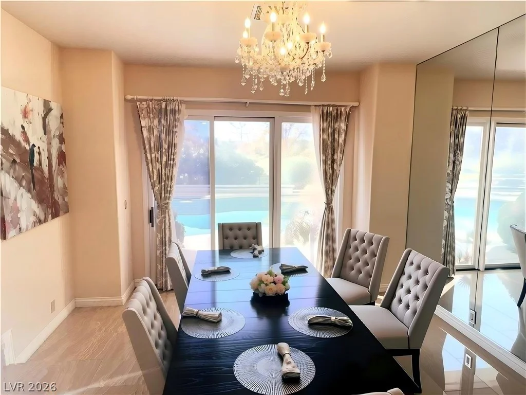 7829 Bermuda Dunes, Las Vegas, NV 89113