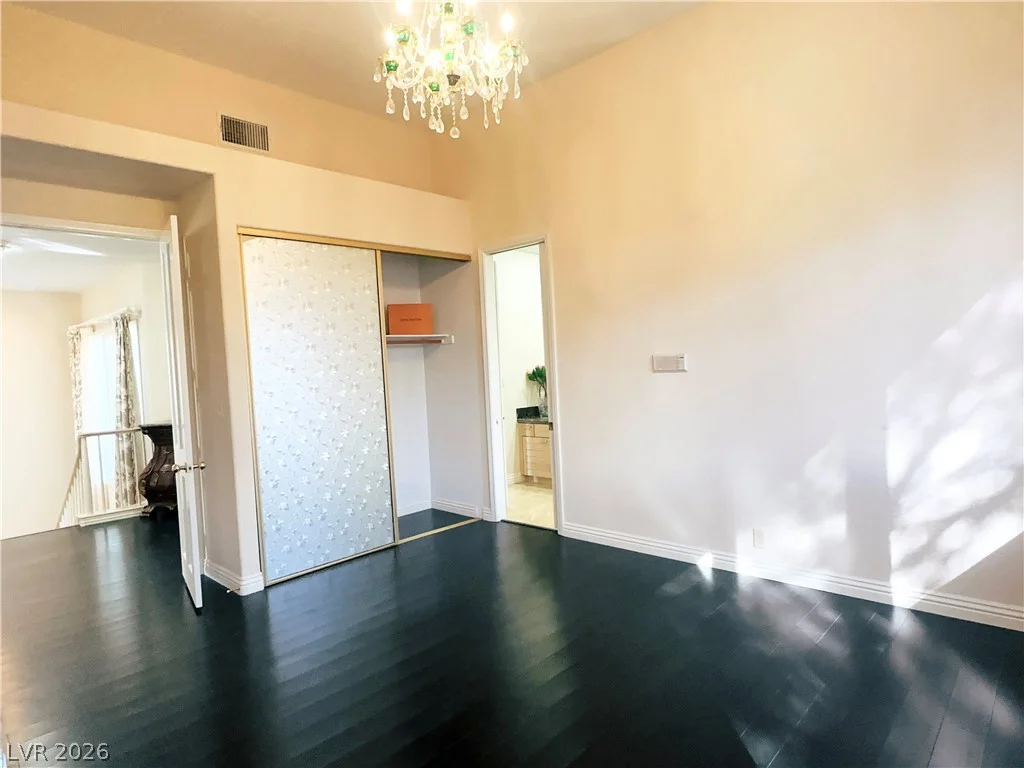 7829 Bermuda Dunes, Las Vegas, NV 89113