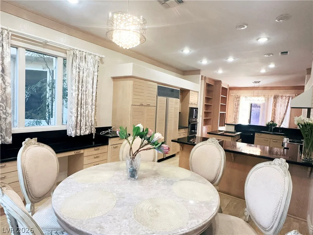 7829 Bermuda Dunes, Las Vegas, NV 89113