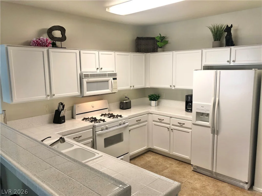 1004 DUCKHORN, Las Vegas, NV 89144