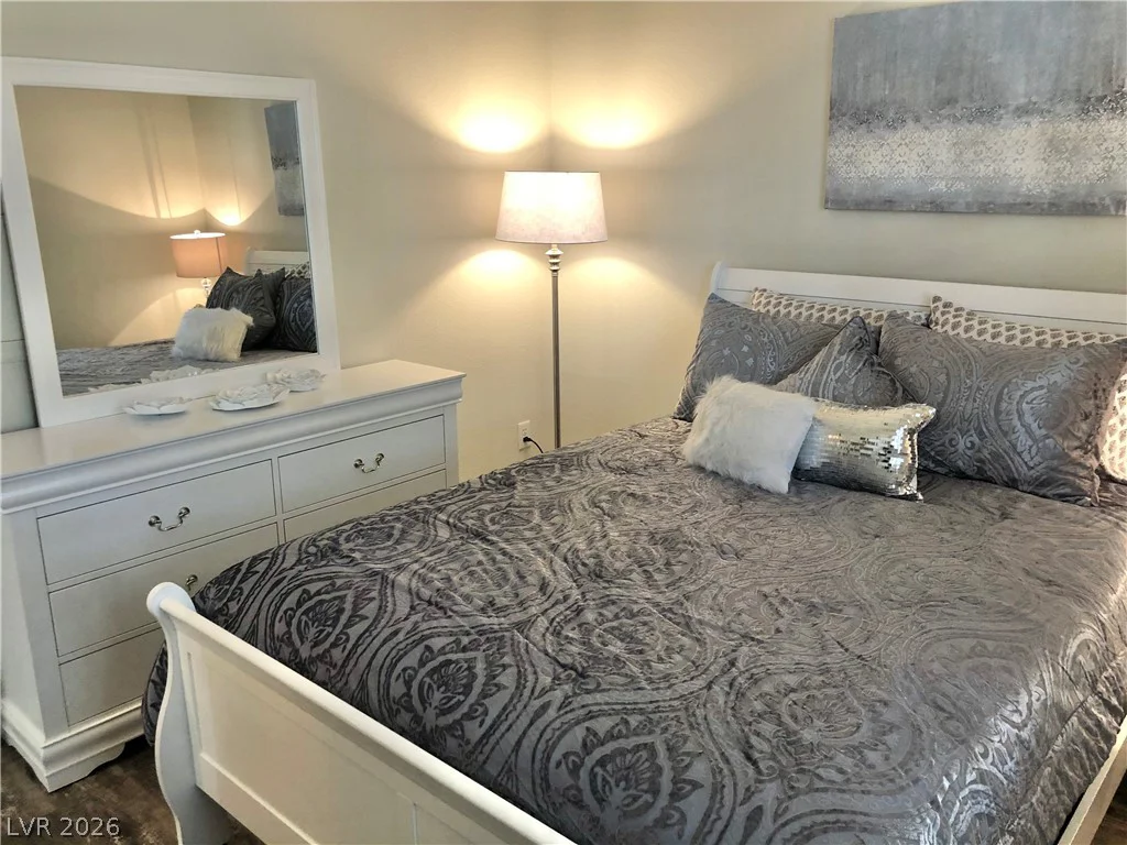 1004 DUCKHORN, Las Vegas, NV 89144