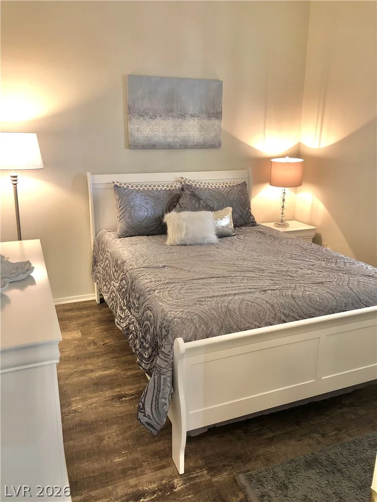 1004 DUCKHORN, Las Vegas, NV 89144