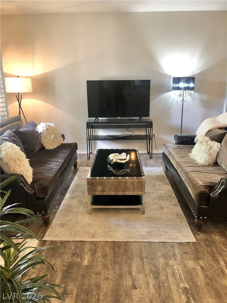 1004 DUCKHORN, Las Vegas, NV 89144