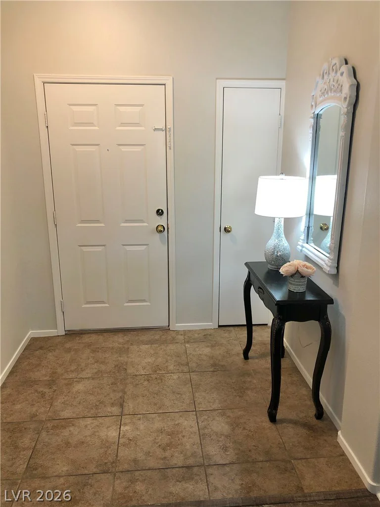 1004 DUCKHORN, Las Vegas, NV 89144
