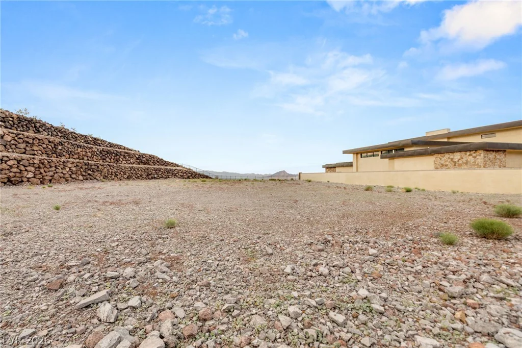 25 Sanctuary Peak, Henderson, NV 89012