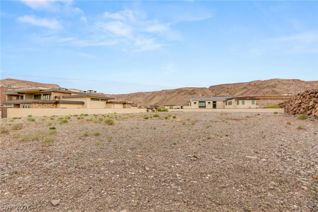 25 Sanctuary Peak, Henderson, NV 89012
