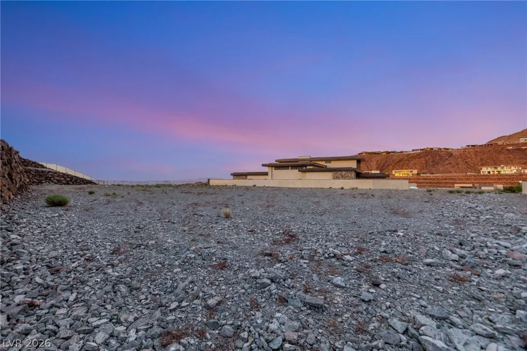 25 Sanctuary Peak, Henderson, NV 89012