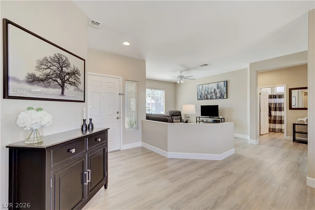 2570 Terrytown, Henderson, NV 89052