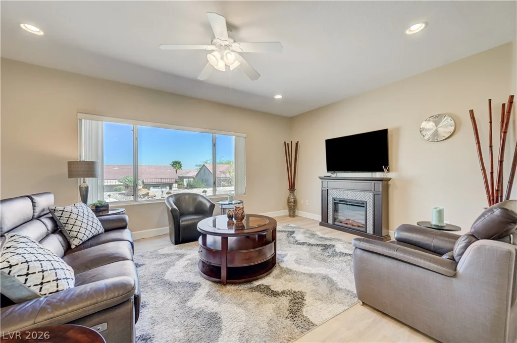 2570 Terrytown, Henderson, NV 89052