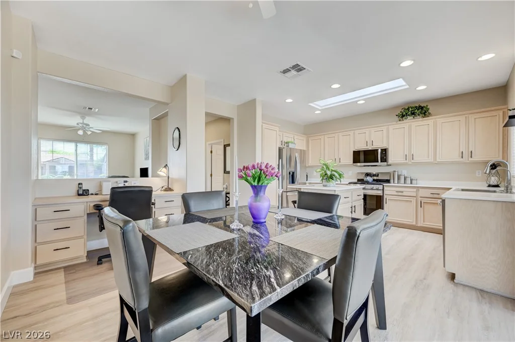 2570 Terrytown, Henderson, NV 89052