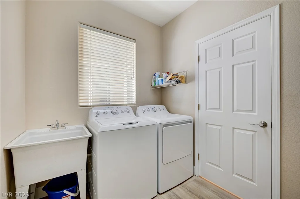 2570 Terrytown, Henderson, NV 89052