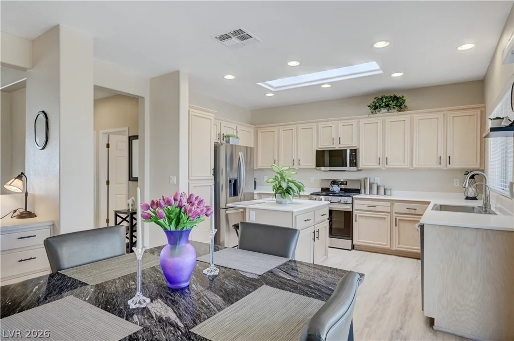 2570 Terrytown, Henderson, NV 89052
