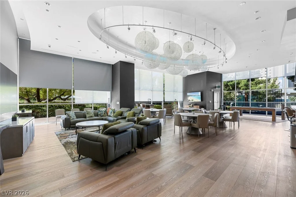 222 Karen, Las Vegas, NV 89109