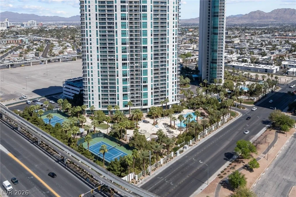222 Karen, Las Vegas, NV 89109