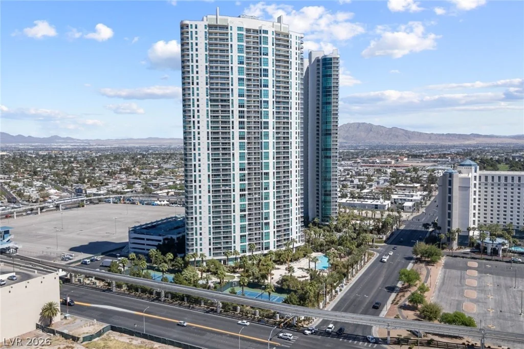 222 Karen, Las Vegas, NV 89109
