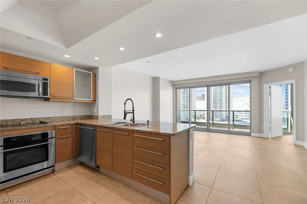 222 Karen, Las Vegas, NV 89109